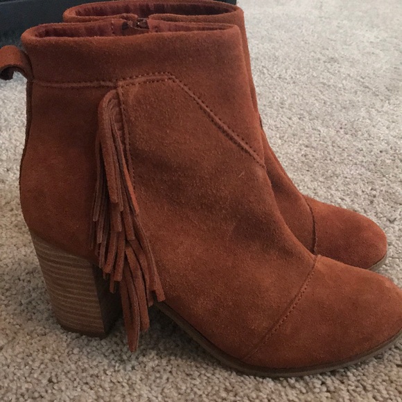 Toms Shoes - *FINAL PRICE* Toms fringe suede boots